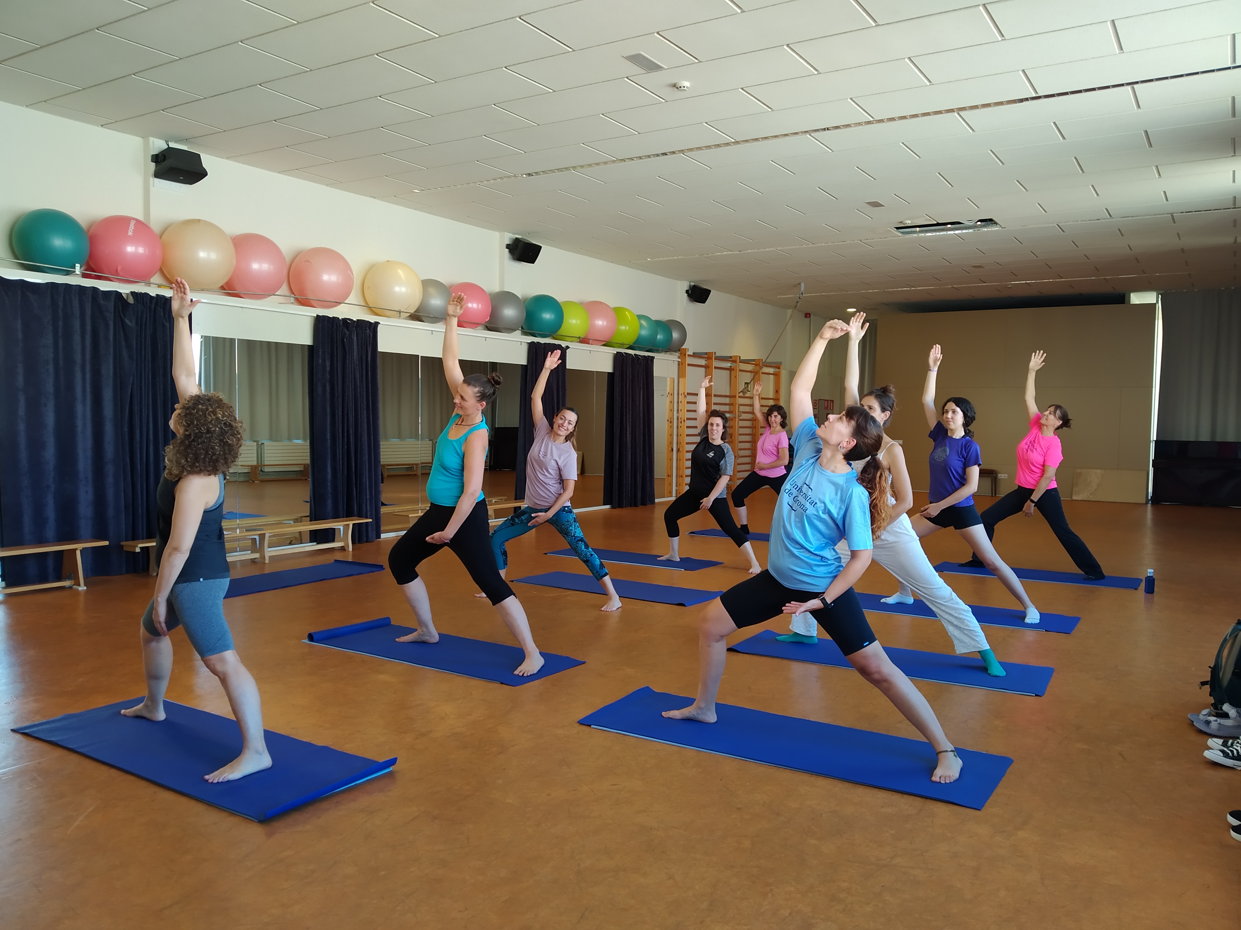 Fit-ioga pilates BV ESTIU (Dimarts 8 h i/o dijous 9.30 h)