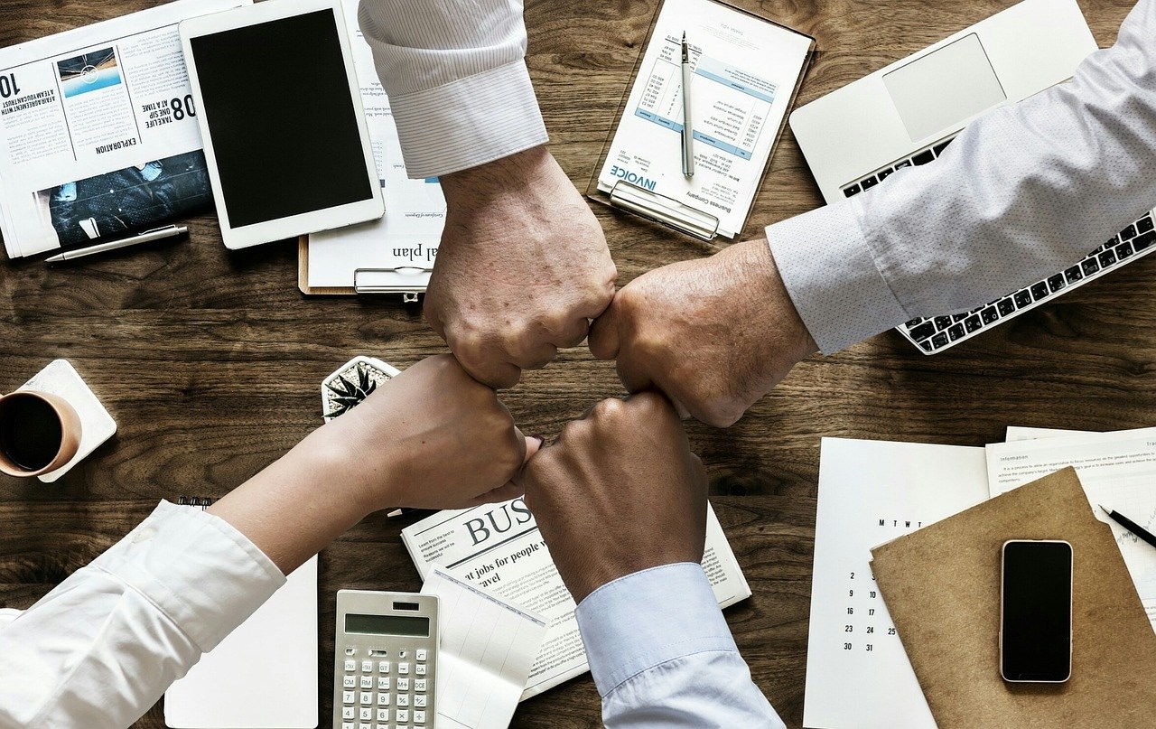 Lideratge, facilitació i dinamització d'equips